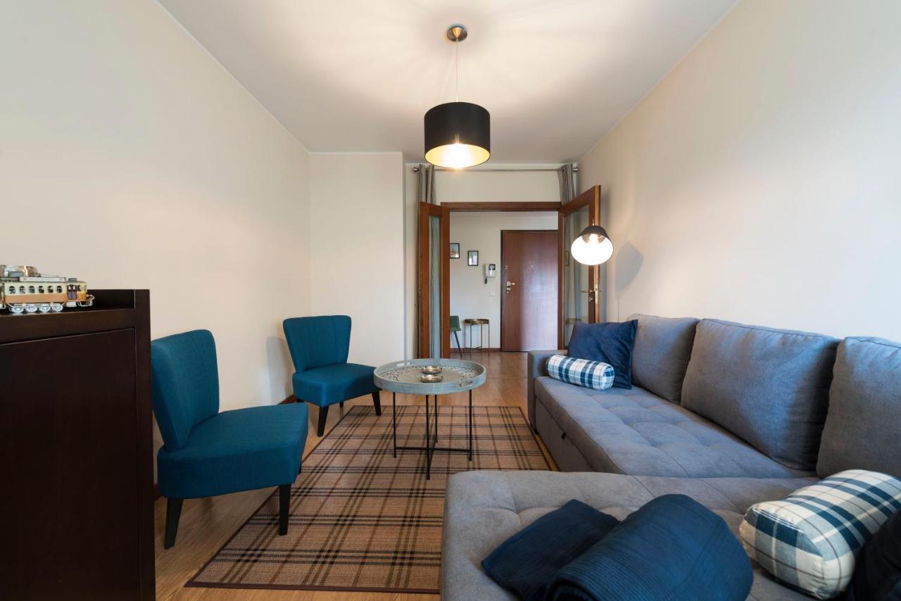 Lovelystay - Homey Feeling Flat W/ Free Parking Porto Exterior photo